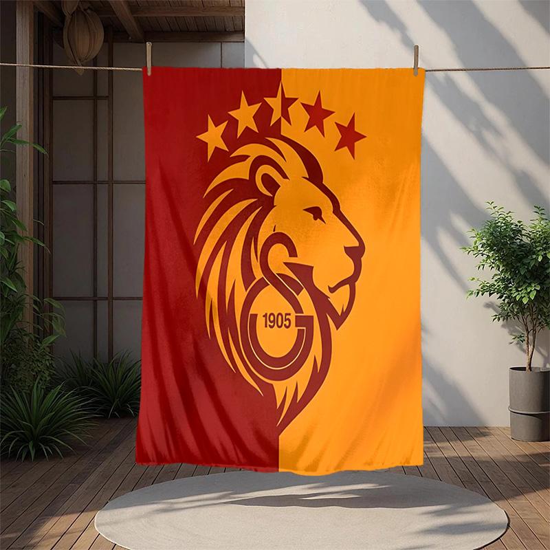 Galatasaray Flannel Blanket Soft Warm All-Season Throw, Design for Camping, Car Travel, Hiking Sofa, Bed, Office Perfect Gift for Parties