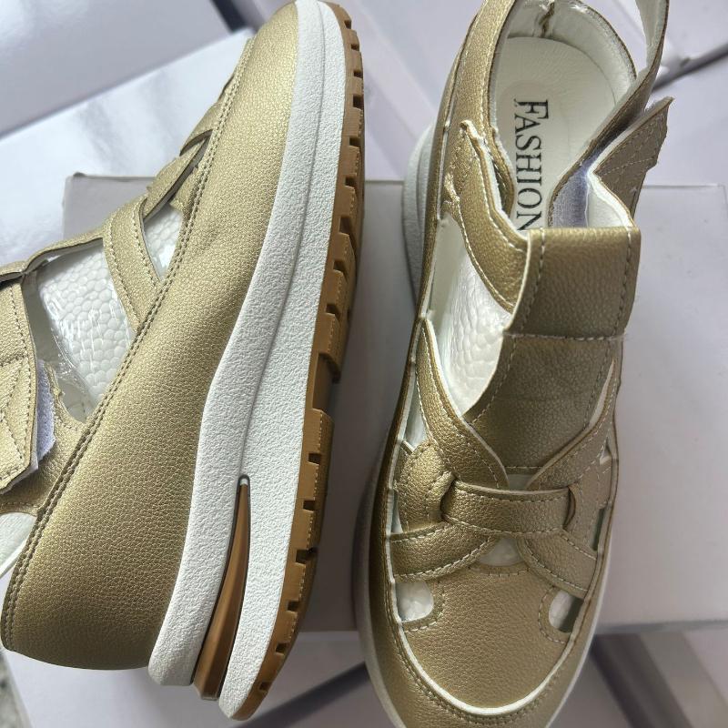 Pantofi de modă pentru femei Culoare uni Toc cu platformă gros Sandale Papuci