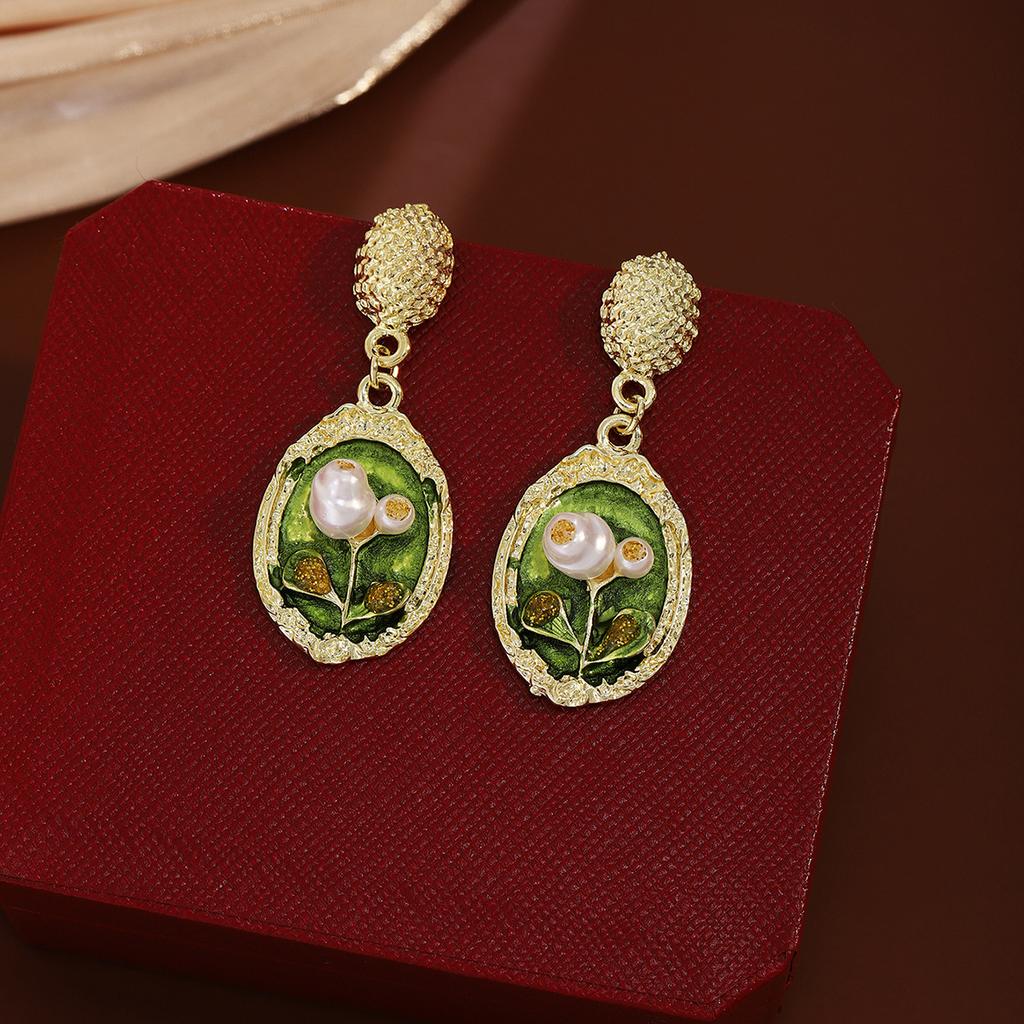 French Green Oil Painting Baroque Pearl Stud Earrings, Medieval Light Luxury High-End Monet Garden Earrings