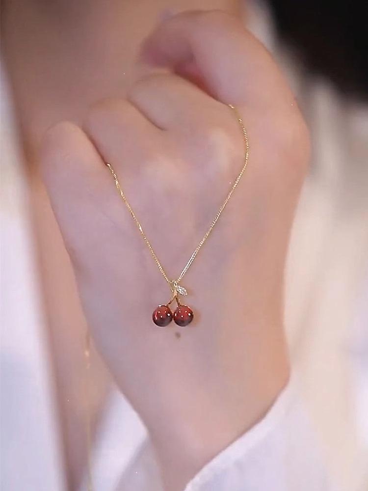 Lucky Bag Hetian Jade Titanium Steel Women's Necklace - Light Luxury Pendant Clavicle Chain, Simple Ins Choker.