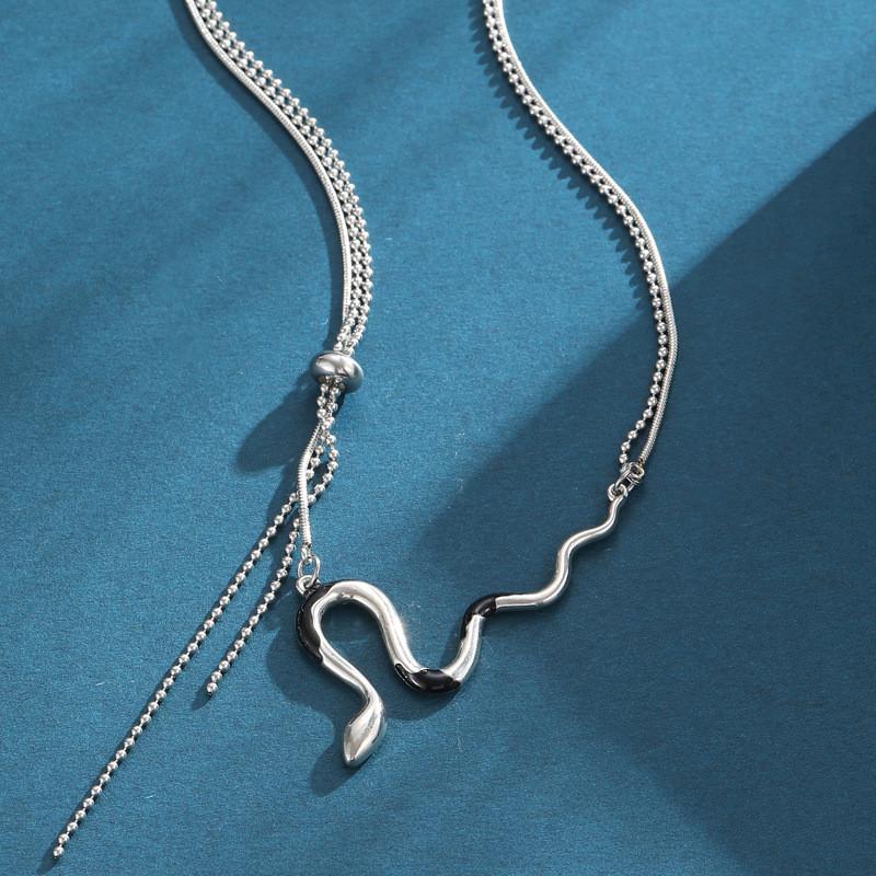 Minba Stunning Snake Choker Necklace Featuring Vibrant Mixed Gemstones And A Fashionable Side Style Chain