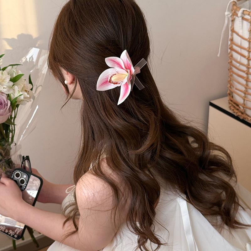 Neue Blumen Haarspangen für Damen Mode Leichter Luxus Seitenclips Französisch Elegant Temperament Kopfaccessoires