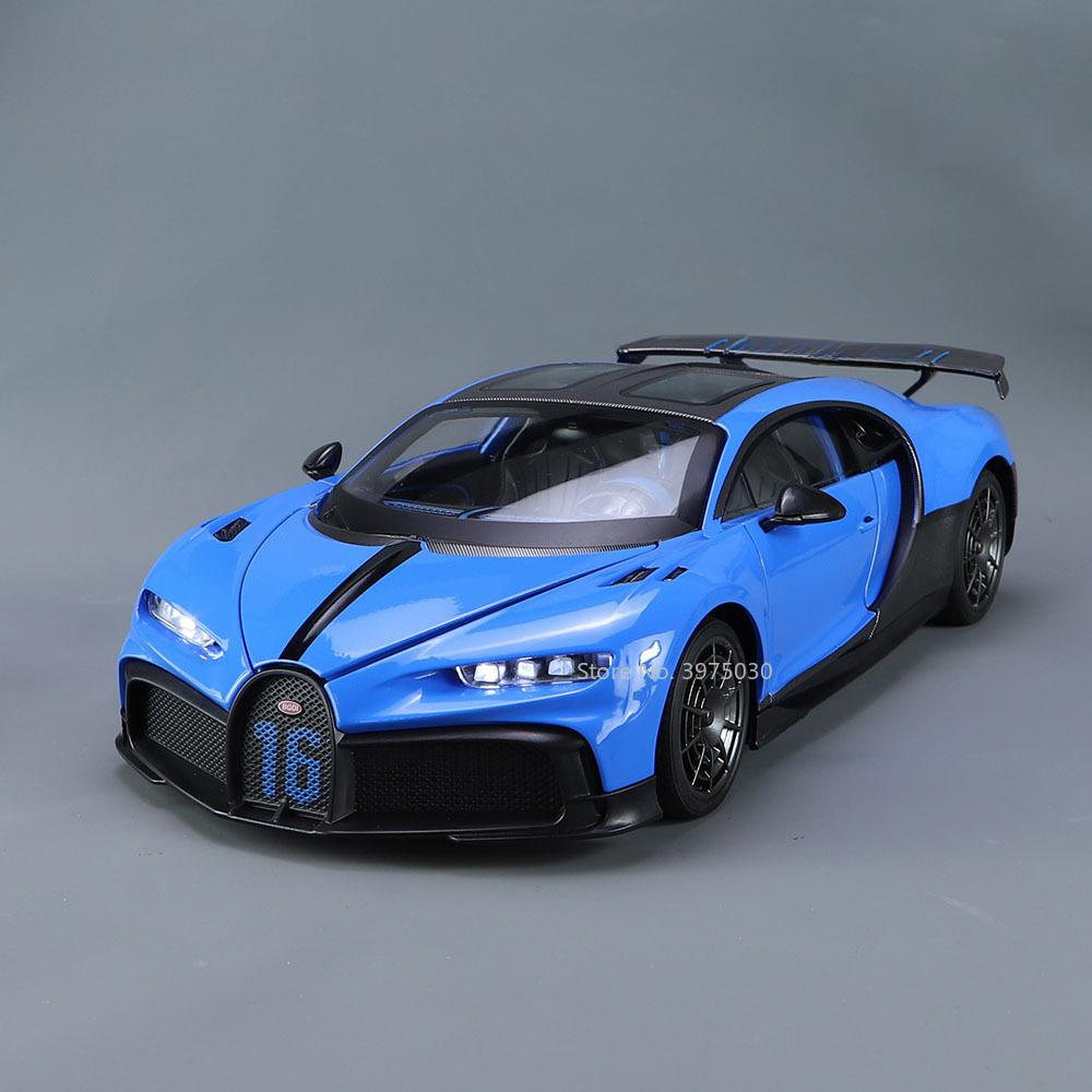 1/18 Bugatti sportovní model auta ze slitiny tlakového odlitku Simulační hračky Vozidlo se zvukem a lehkými gumovými pneumatikami Kolekce hraček pro chlapce Dárky