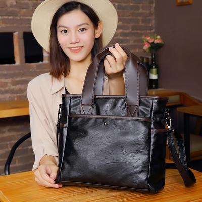 Simple and Large-capacity Handbag, New 2025 European and American Summer Tote Bag, Shoulder Large Bag, Messenger Bag, Soft Leather Women's Bag.
