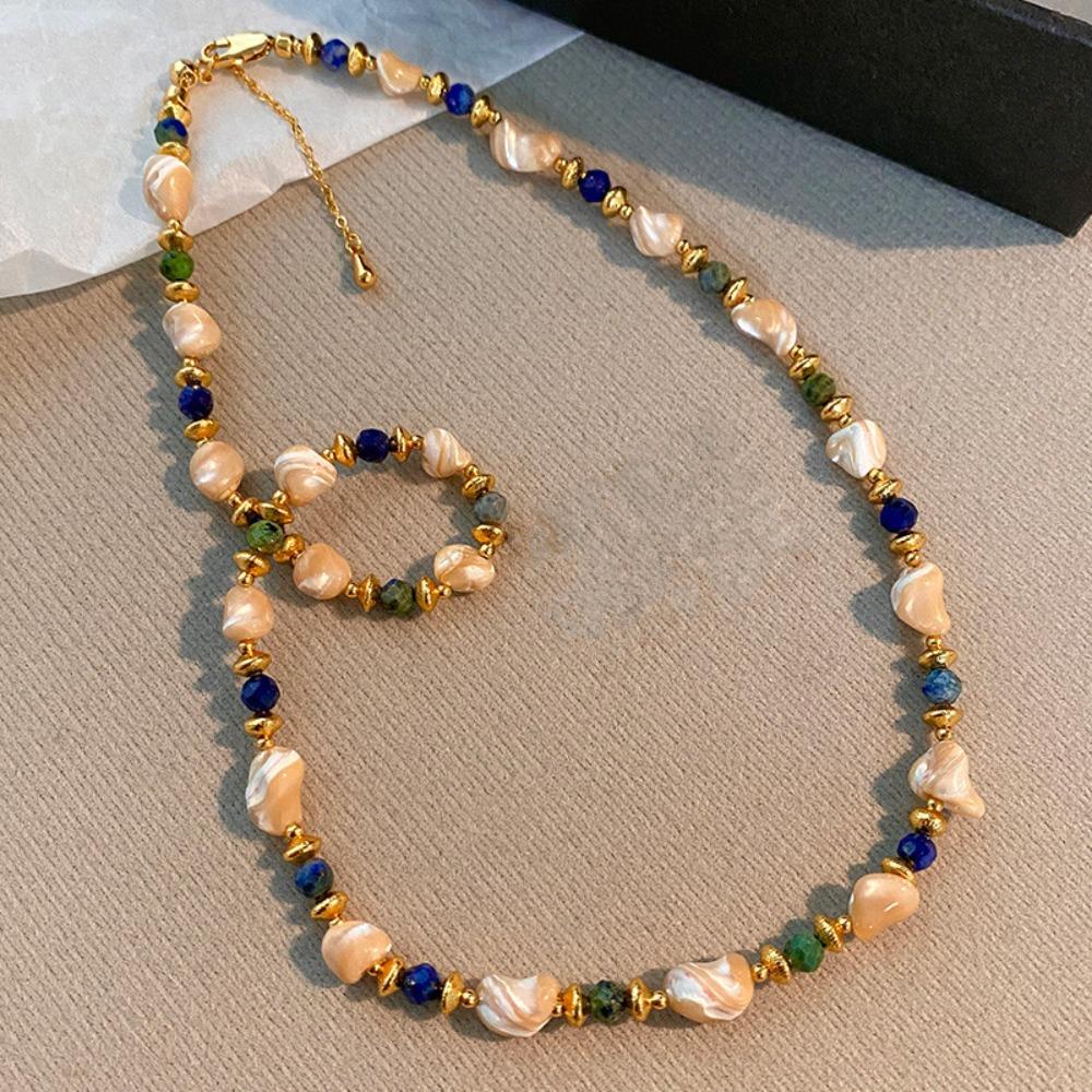 

Natural Special-shaped Irregular Shell Bohemian Retro Niche Contrasting Color Natural Stone Beaded Simple Temperament Necklace