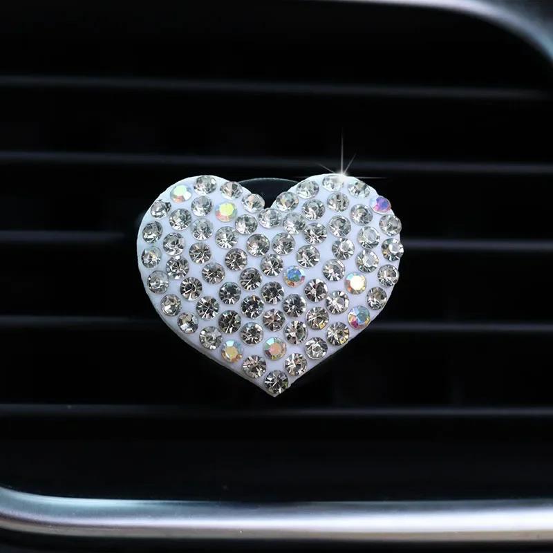 Car Air Outlet Perfume Clip Heart-shaped Rhinestone Car Air Conditioning Air Vent Decoration Perfume Clip Auto Accessories