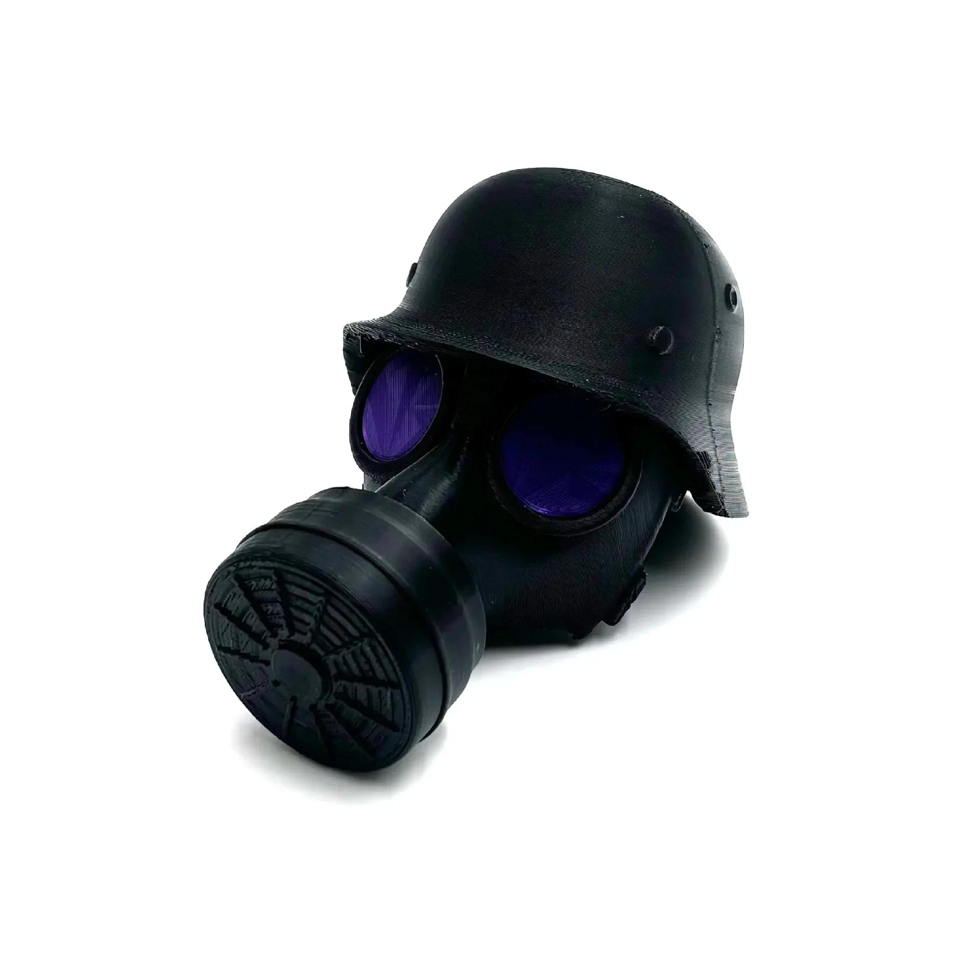 

Funny Trailer Hitch Cover - Creative Helmet & Gas Mask Design, Universal Dust Cap For Coupling Protection