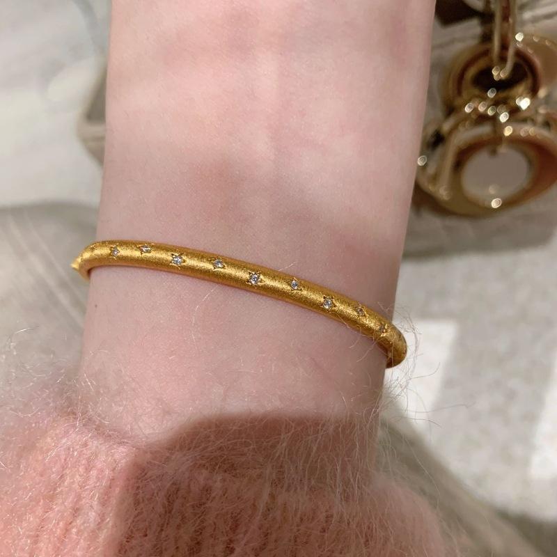 Light Luxury French Retro High-Grade Brushed Gypsy Star Bracelet, Court Style Luxury Inlaid With Flash Diamonds, Heavy Industry Temperament Bracelet