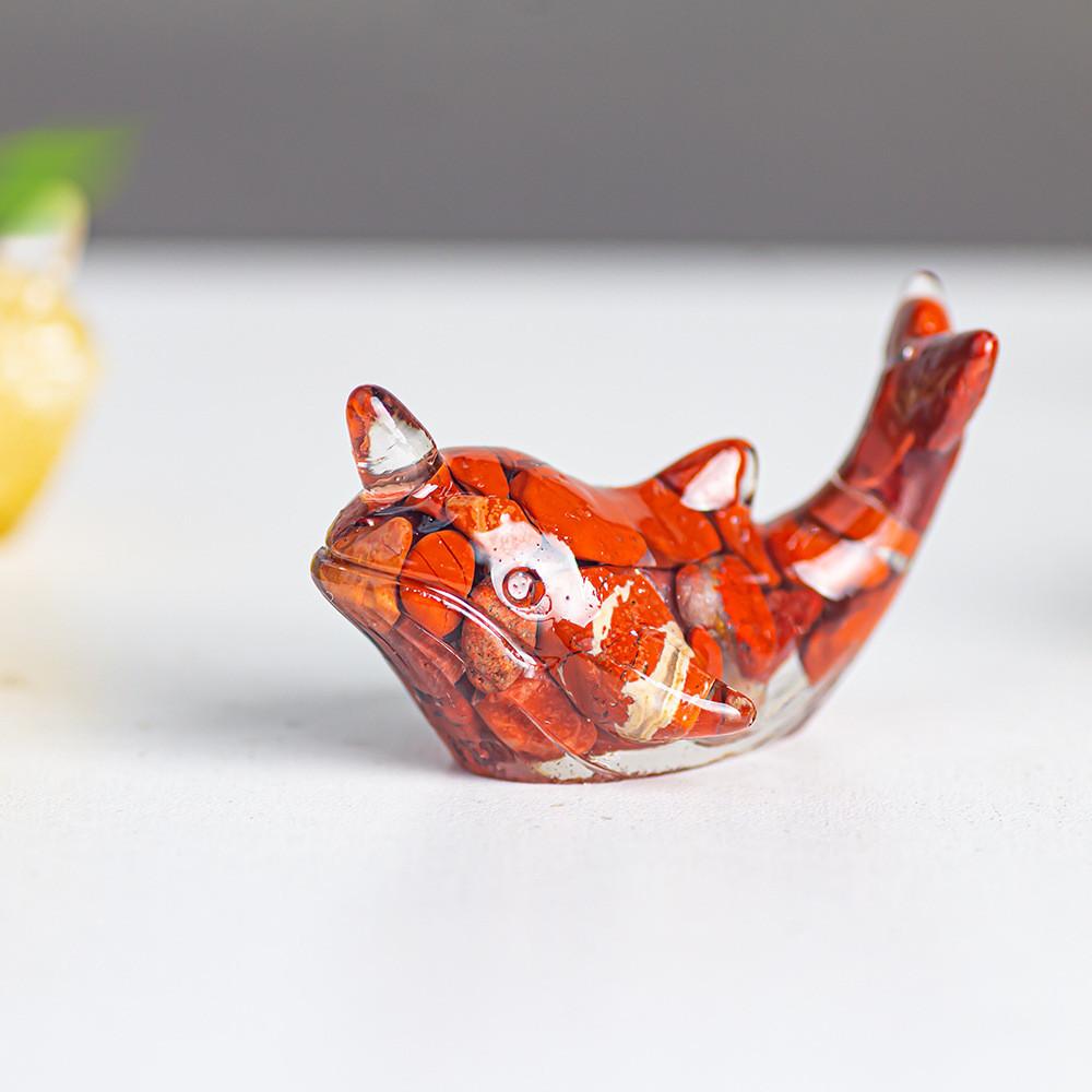 Resin Filled Natural Crystal Whale Figurine With Modern Minimalist Design For Gift Giving