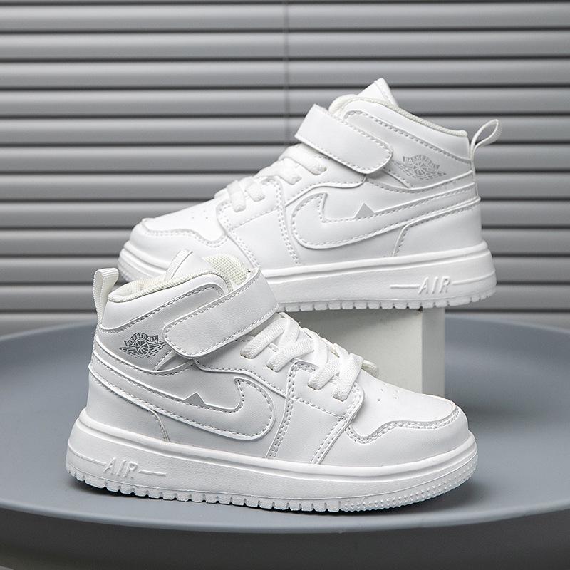 Zielone Jabłko Panda Czarno-Białe Buty Skate dla Dzieci - Kolekcja Wiosenna dla Chłopców i Dziewcząt