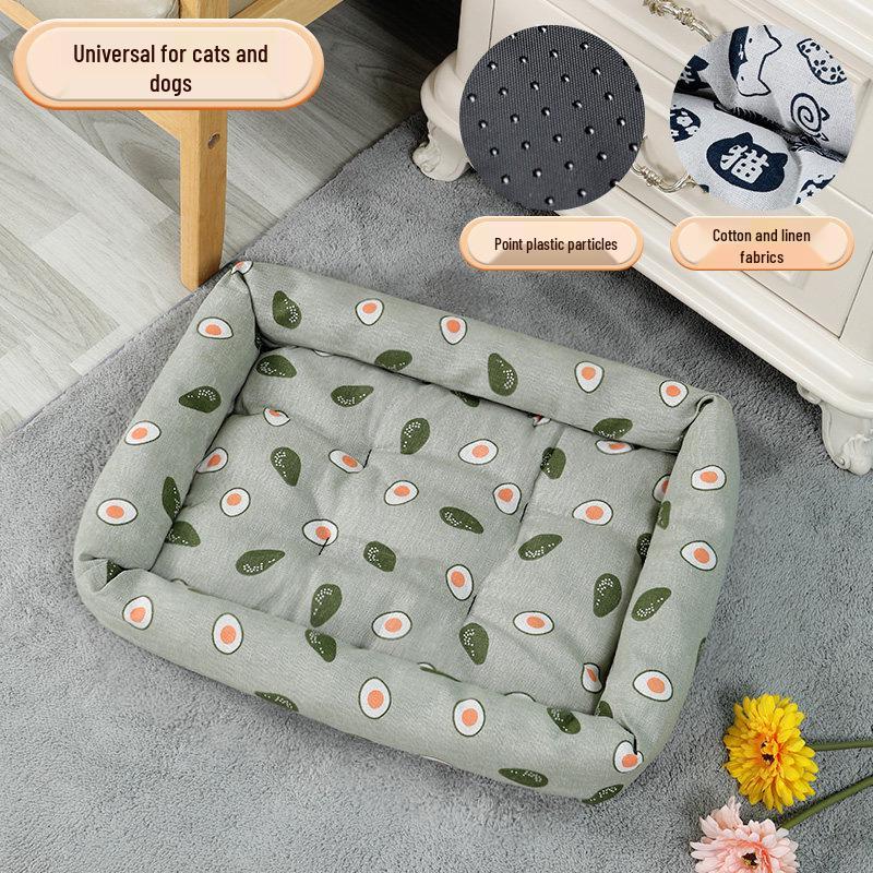 All-Season Pet Bed: Versatile Mat for Small to Large Dogs and Cats