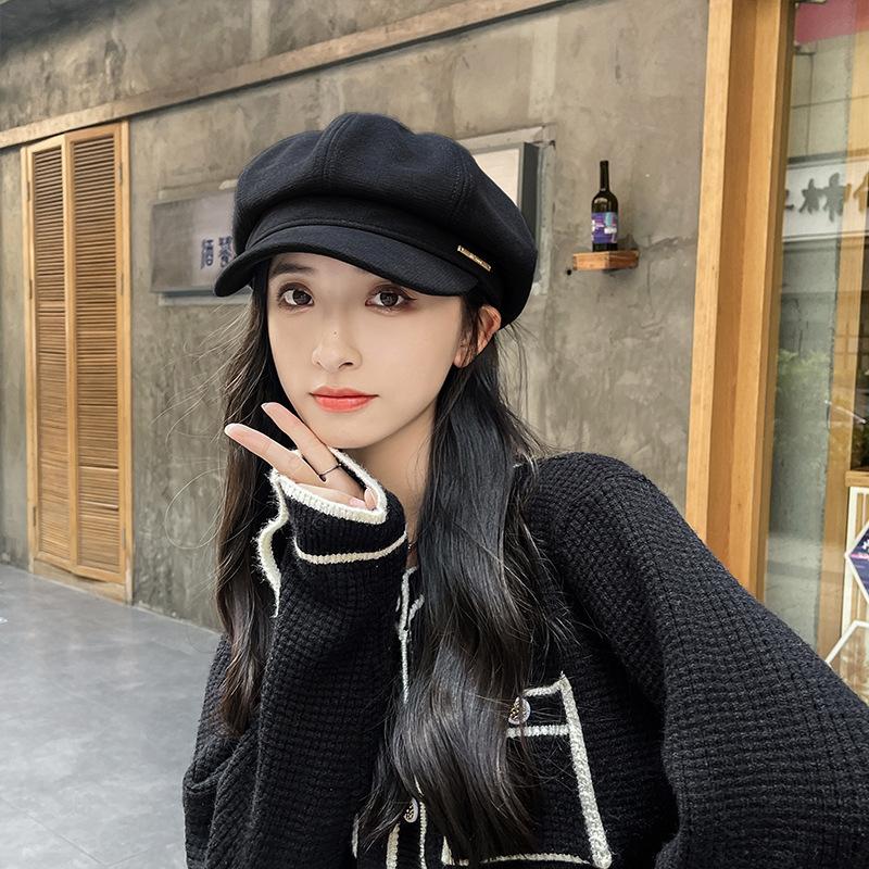 Octagonal hat women's autumn and winter retro literary and artistic versatile woolen hat metal label duck tongue beret showing face small painter hat
