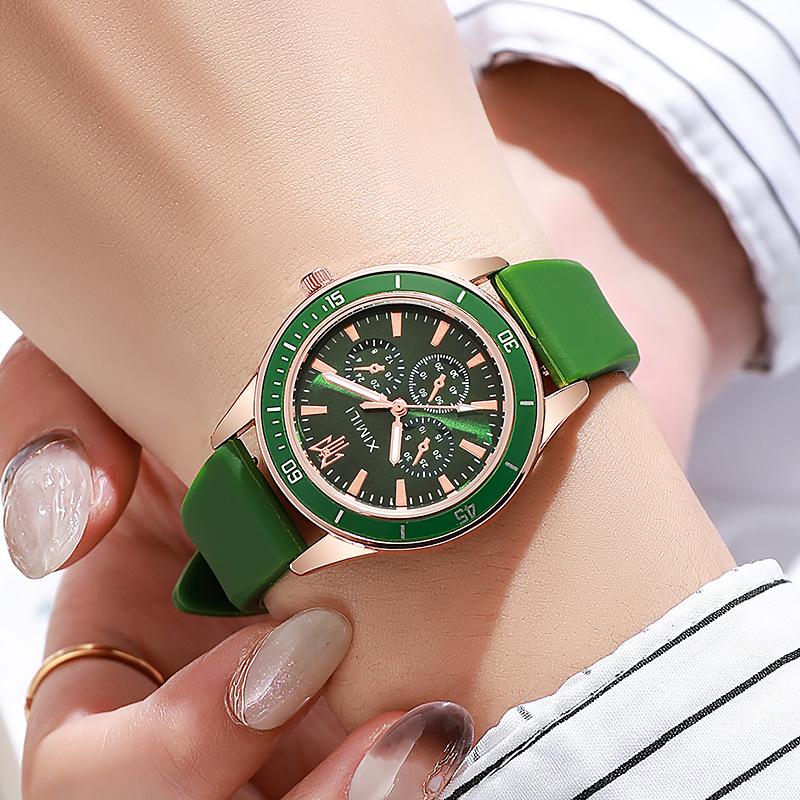 Stylish And Simple Silicone Women'S Quartz Watch, Personalized Versatile Student Fructose Watch