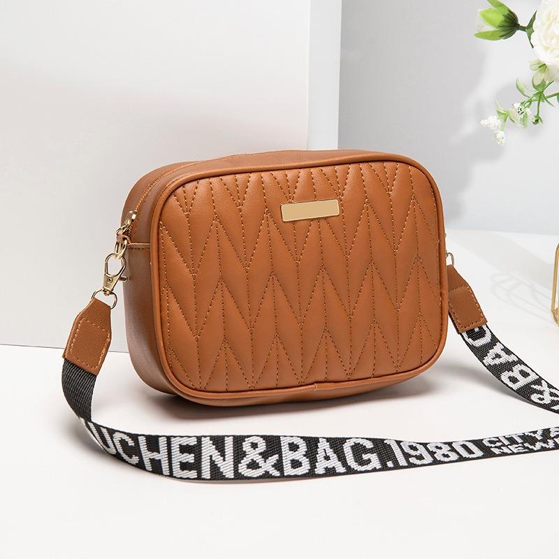 Simple diamond new mini shoulder messenger camera bag versatile niche makeup mobile phone women's bag