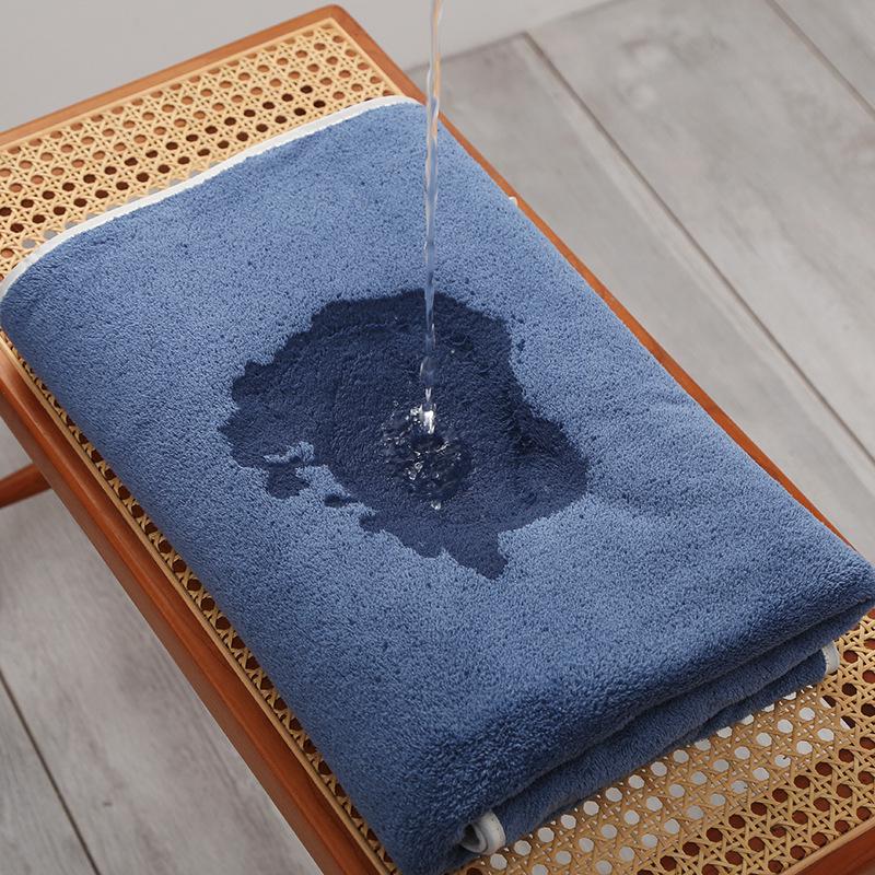 Korean Coral Fleece Bath Towel - 70x140cm, Thick Edge, Absorbent & Quick-Drying, Ideal for Men & Women, Beach & Home Use
