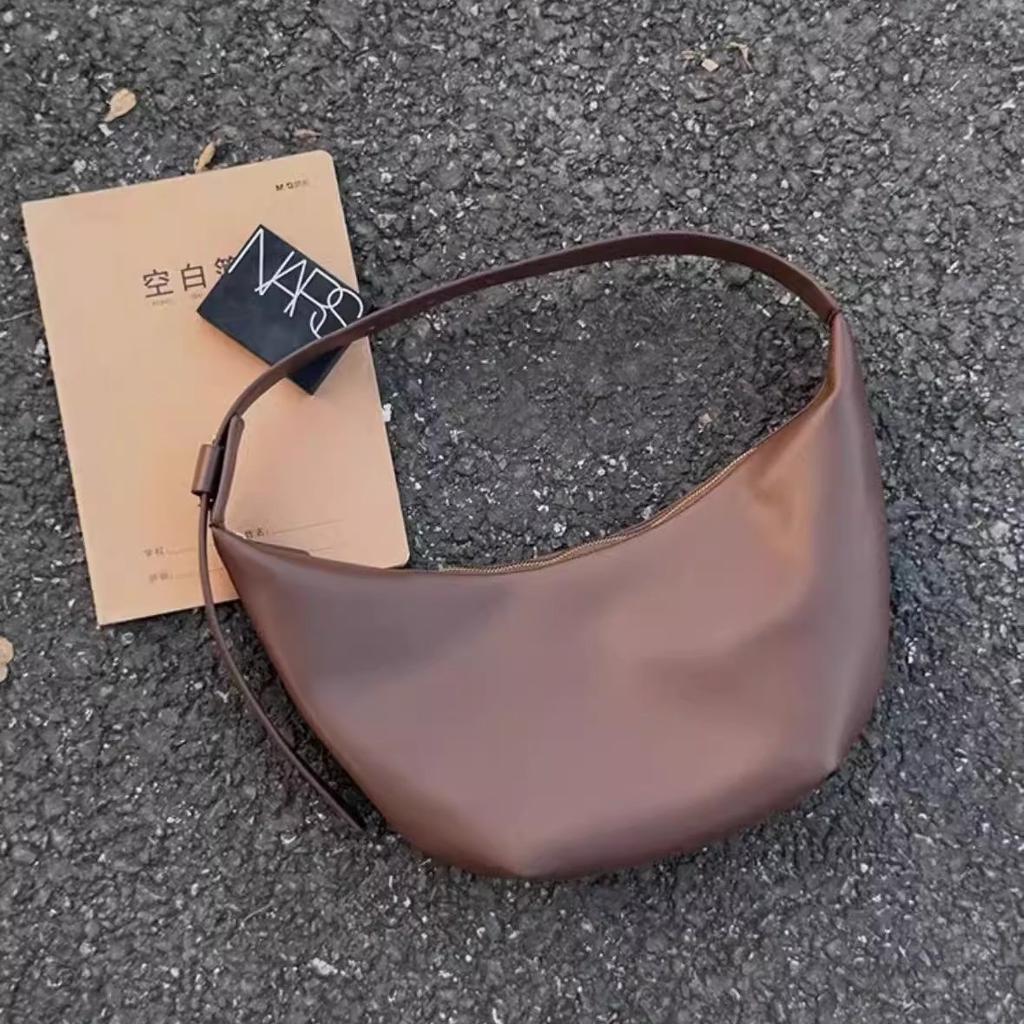 Spring And Summer Retro Versatile Exquisite Cute Change Bag Card Bag Women'S Chain Diagonal Span Portable Small Bucket Bag
