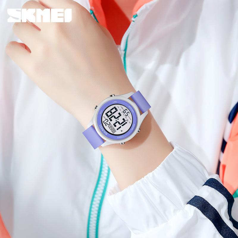 Student sports electronic watch couple thin silicone luminous simple watch men