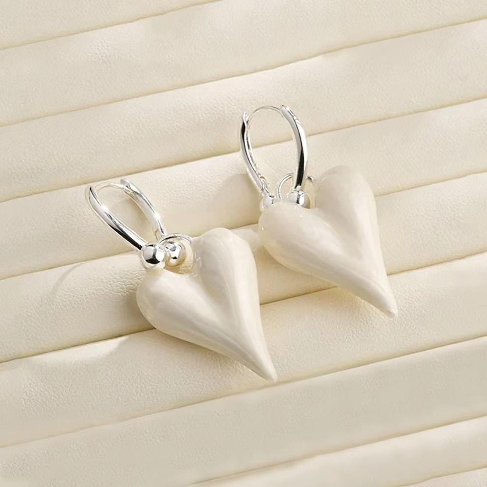 1Pair Durable Heart Shape Heart Earrings Candy Trendy Simply Design Fashion Jewelry Sweet Temperament Ear Accessories For Women