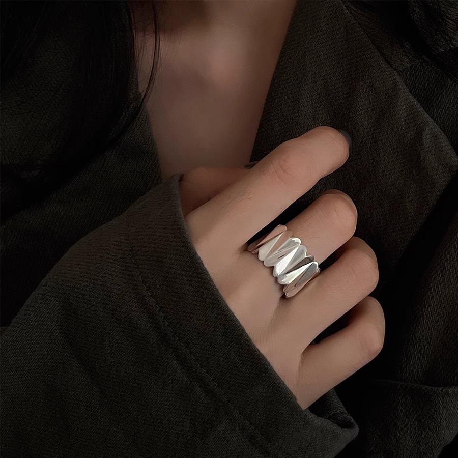 Open Unique Geometric Heart Ring For Women Crafted From Durable Copper With Stylish Finish