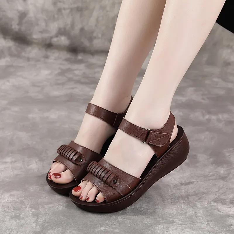 Retro Leather Roman Sandals Women Summer Thick Bottom Wedge Heel Non-slip Cowhide Mother Sandals Ladies Platform Shoes