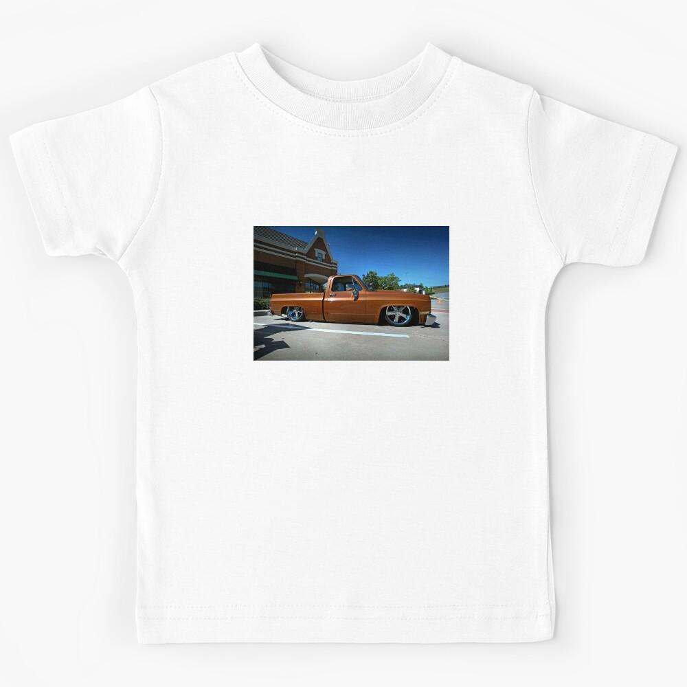 Squarebody Lowrider... Kids T-Shirt 170