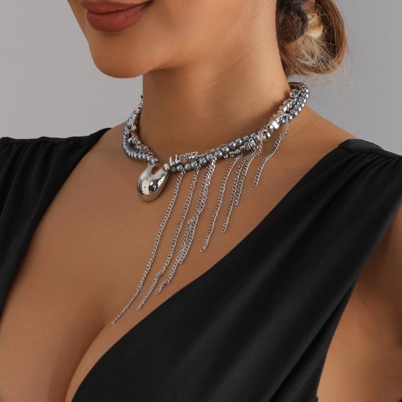 Stylish Multi Layer Necklace With Tassels Detail Elegant Look For Fashion Forward Women Lightweight And Comfortable Use