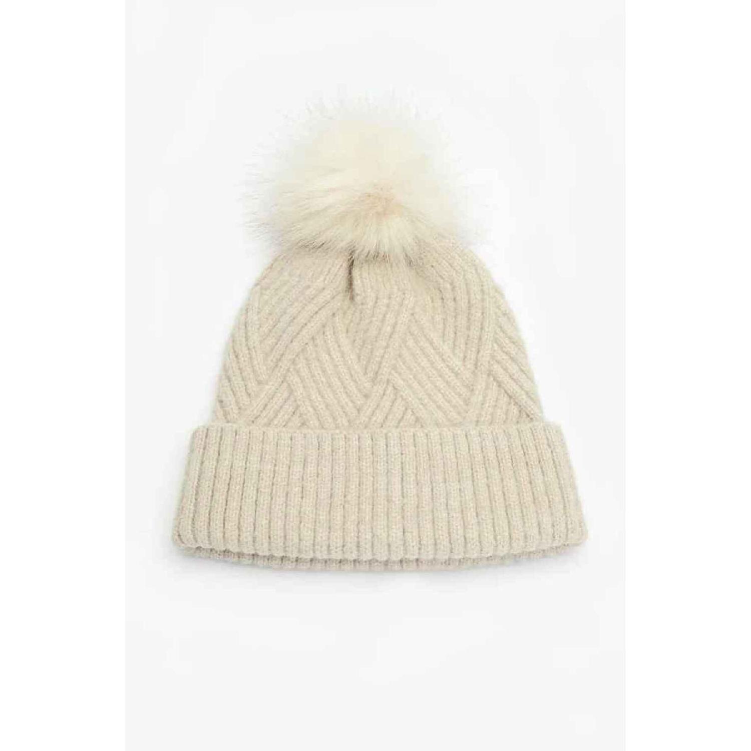 

Люсия Экрю Берет