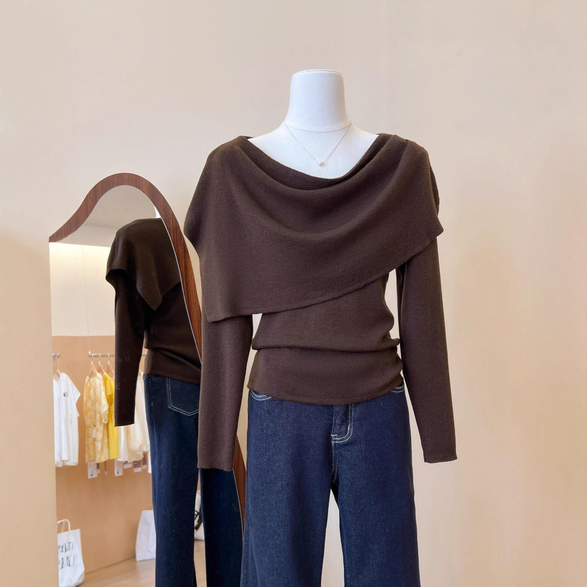 

Gentle style design sense niche swinging neck knitted sweater women s autumn new stacked shawl two-piece set autumn Korea One Size кавовий