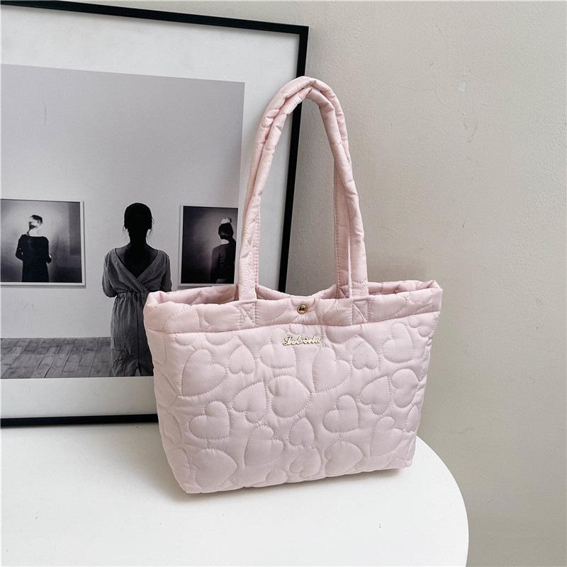 Small Fresh and Fashionable Handbag Bag Women's New Love Embroidered Thread Shoulder Bag Light and Versatile Going Out Tote Bag