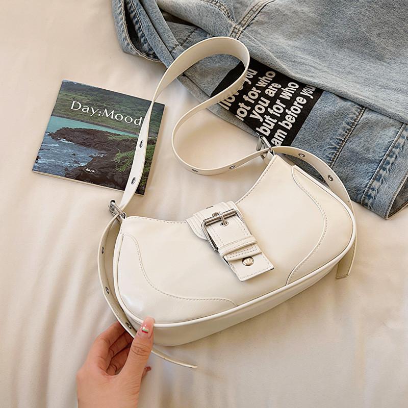 

Chic Crescent Crossbody Bag Street Style Small Niche Fashion Bag 2023 Summer Shoulder Bag Women бежевий