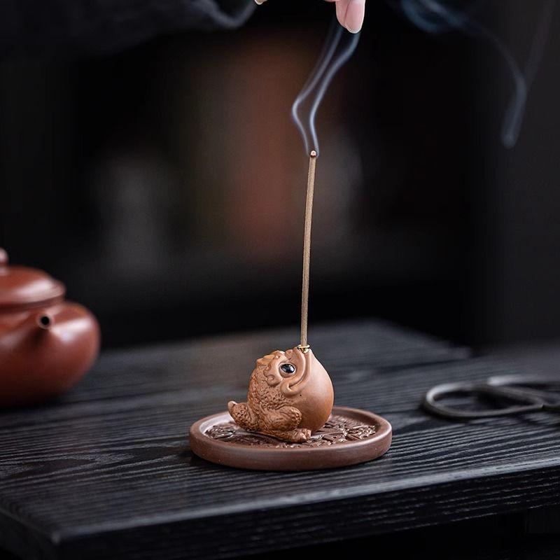Lucky Purple Sand Mini Golden Toad Line Incense Burner, Indoor Insert Seat Zen Tea Table Desktop Aromatherapy Burner Ornament