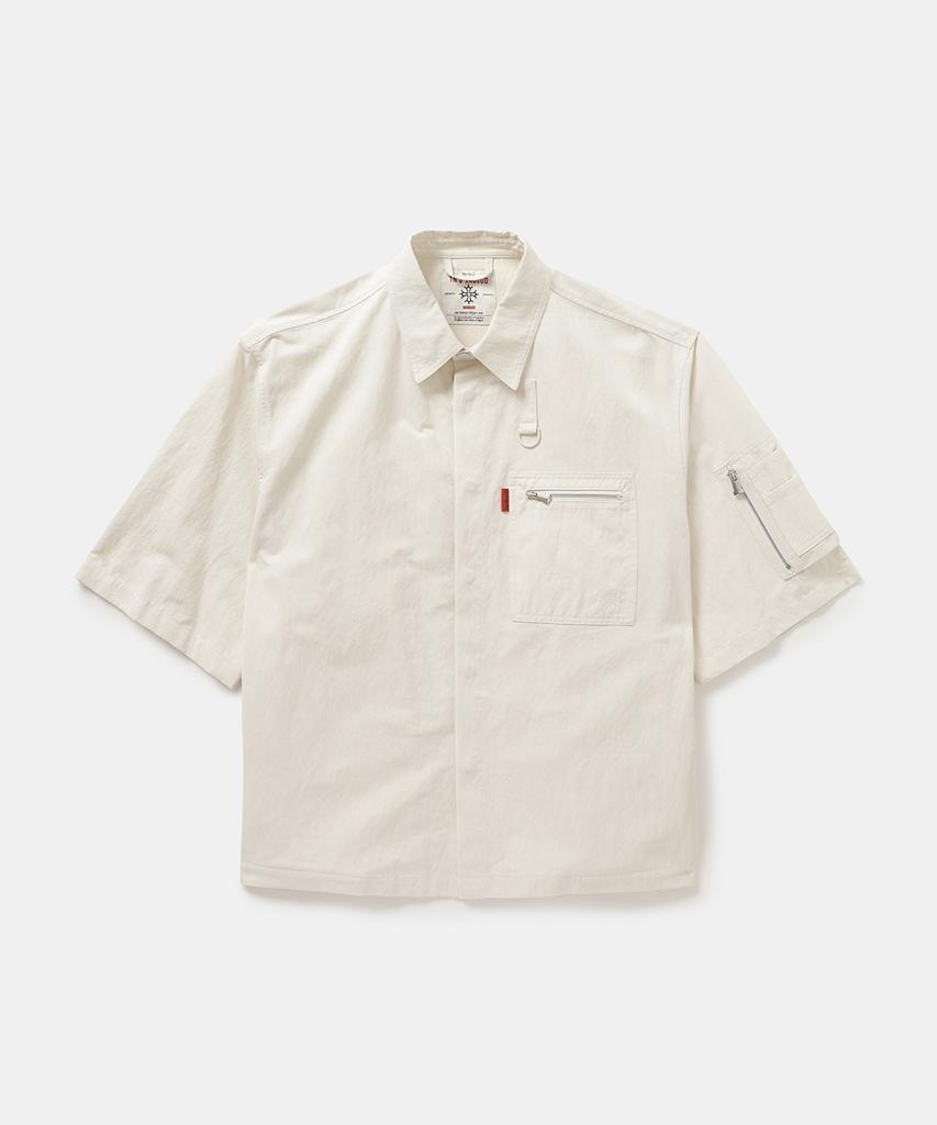 Tullunjeubeulig Tb-No.2 In & Out Short Sleeve Shacket (E5910G3307)
