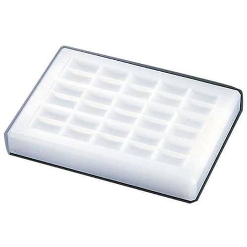 

Yamagata Chemical Pressed Sushi Mold, Nigiri Sushi, 10-Cup, Material: Polyethylene, Width x Depth x Height (mm): 290 x 96 x 44, Dimensions per Mold: 4