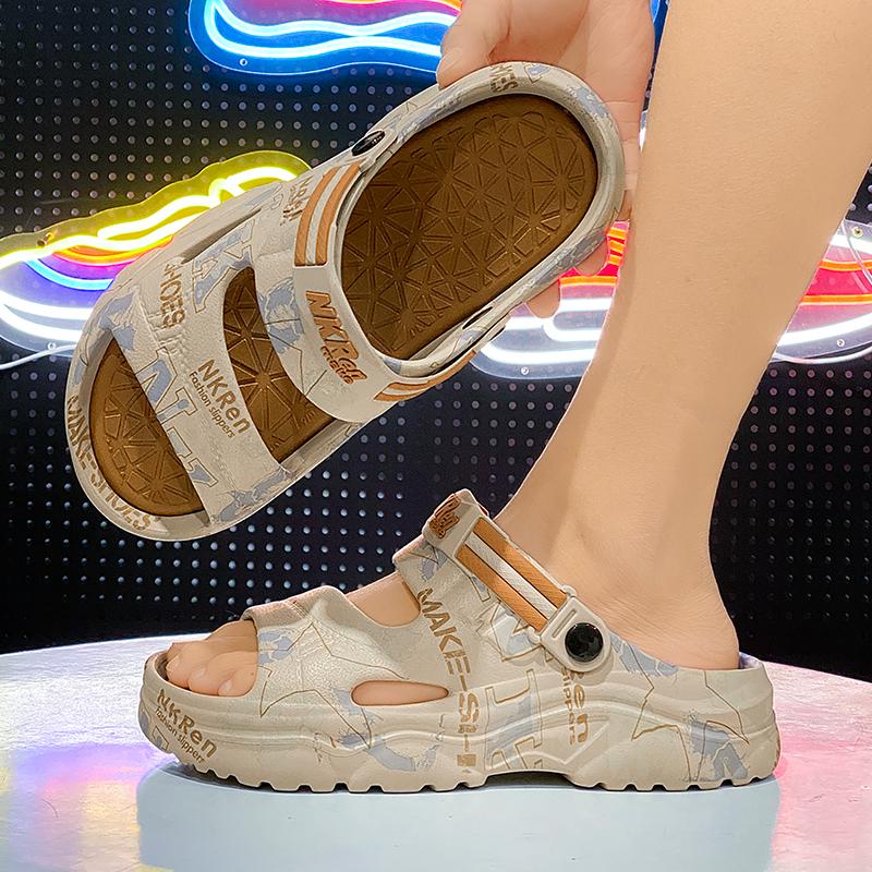 New Summer Men Sandals Slippers Indoor Shoes Beach Casual Slippers Soft Sole Platform Slides Men EVA Flip-flops Couple Sandals