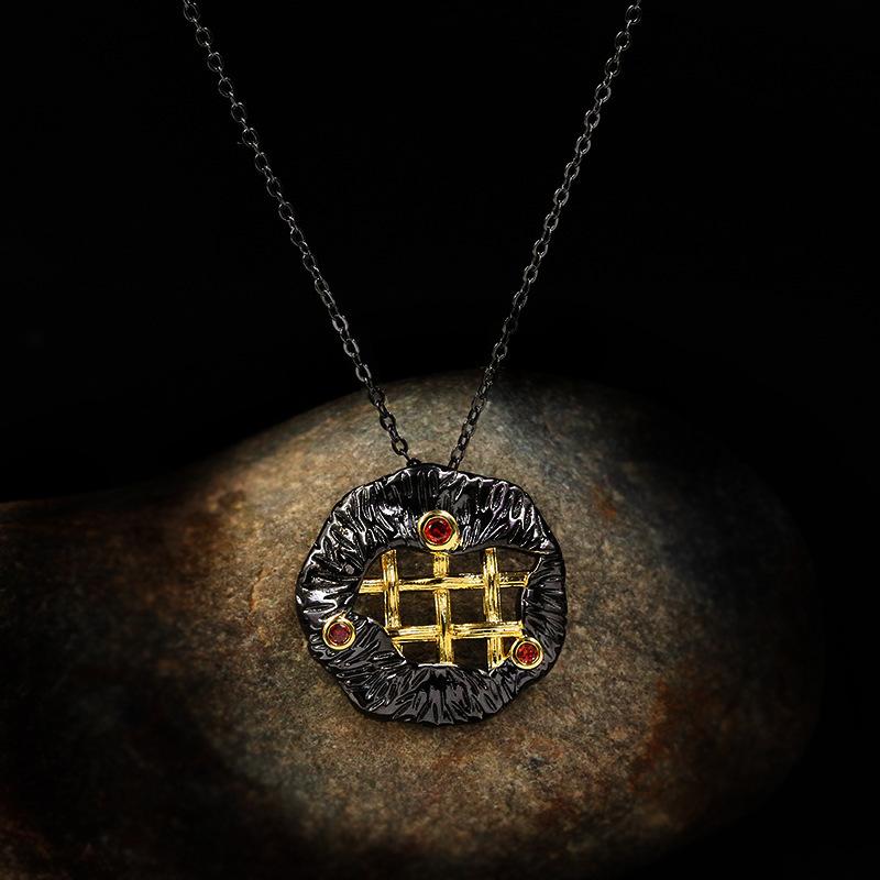 Two-Tone Black Gold Design Lines Ruby Necklace Jewelry Silver Literary Retro