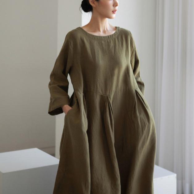 Loose Plus Size Cotton Linen Round Neck Pullover Dress - Japanese & Korean Style, Solid Color, Knee-Length Swing Skirt.