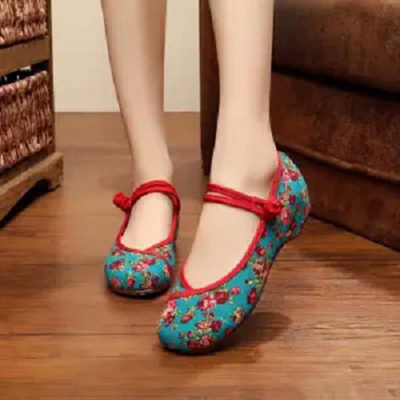 sapatos femininas women fashion sweet light weight chinese embroidery buckle strap flat shoes lady casual dance shoes ga296