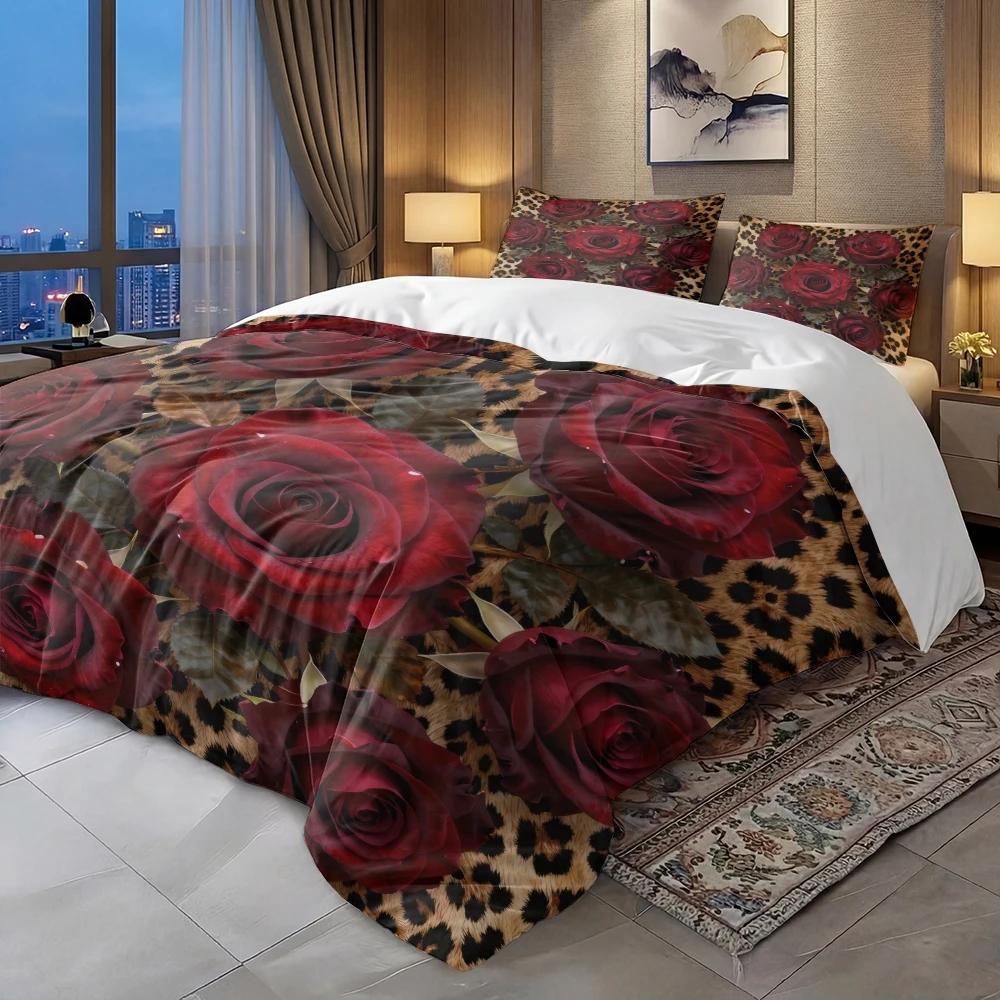Zestaw 3-częściowy Czerwona Róża Wzór Lamparta Zestaw Kołdry na Walentynki, Zawierający 1 Poszewkę na Kołdrę i 2 Poszewki na Poduszki (z wyłączeniem wyściółki)