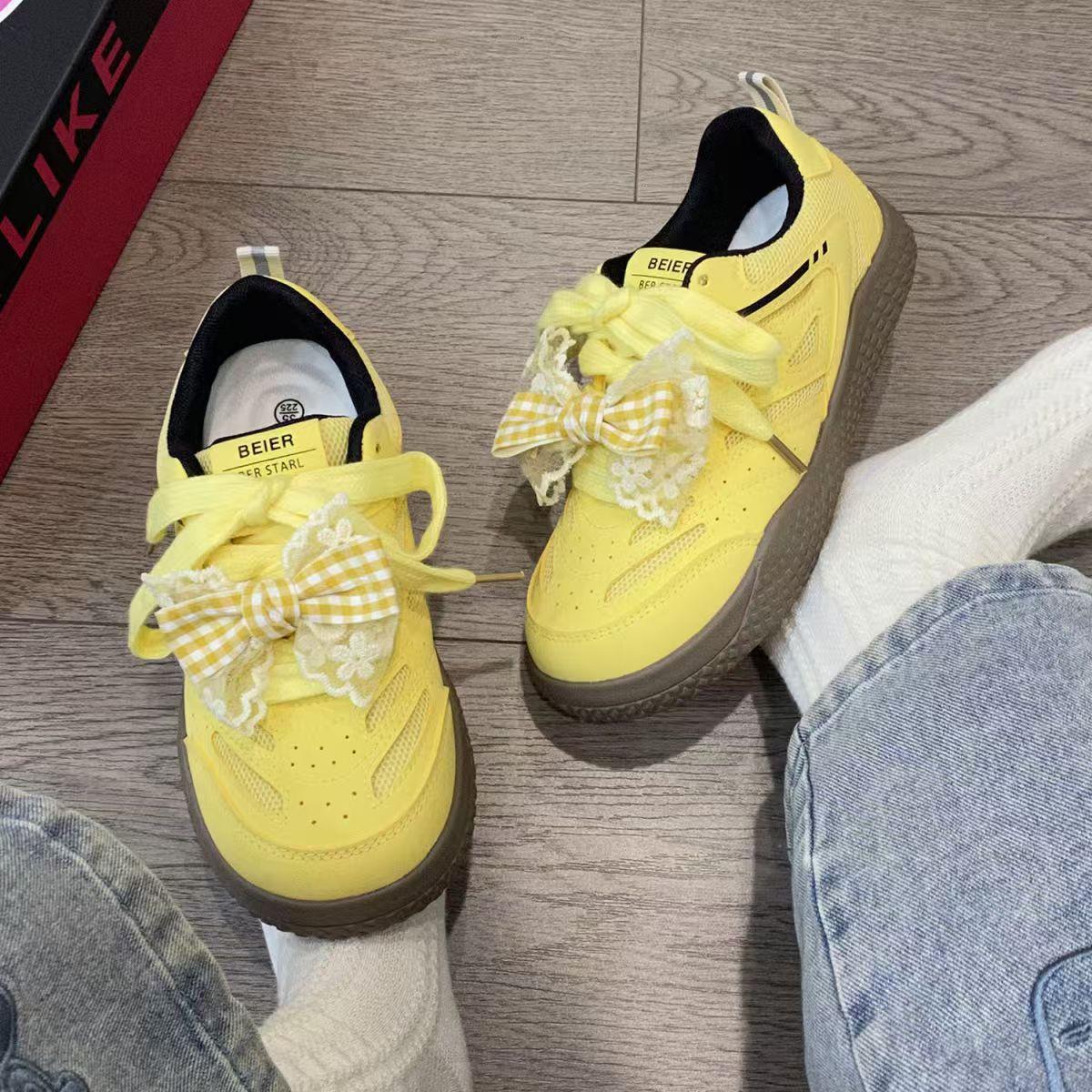 

Niche design sense повседневная спортивная обувь весна-осень 2025 новые розовые туфли для досок женские популярные корейские универсальные белые туфли 35 жёлтый