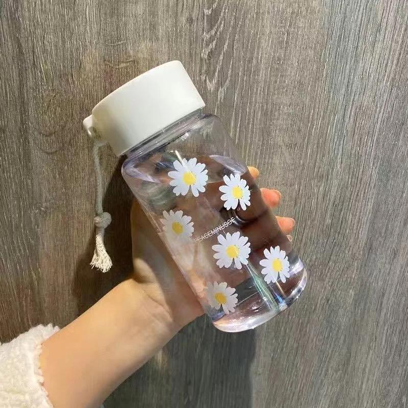 500ml Plastic Daisy Water Bottle with Portable Rope Travel Water Cup Juicing Bottles Tea Cup Female Student Creative Handy Cup