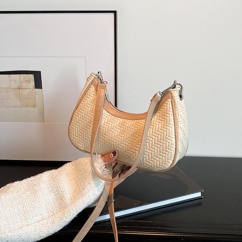 Woven Bag Women's Niche New Trendy Fashion Versatile Underarm Bag Women's Bag Lightweight Texture Single Shoulder Messenger Bag