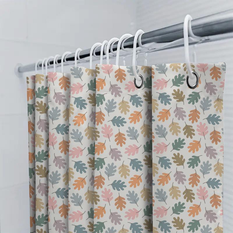 Dekorativer Badezimmer-Duschvorhang mit buntem Eichenblattmuster Polyestergewebe Wasserabweisend Heimdeko