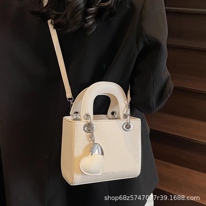 High-end Handbag Bag Women's 2025 Summer New Niche Design Dai Fei Bag Fashionable and Versatile One-shoulder Crossbody Bag