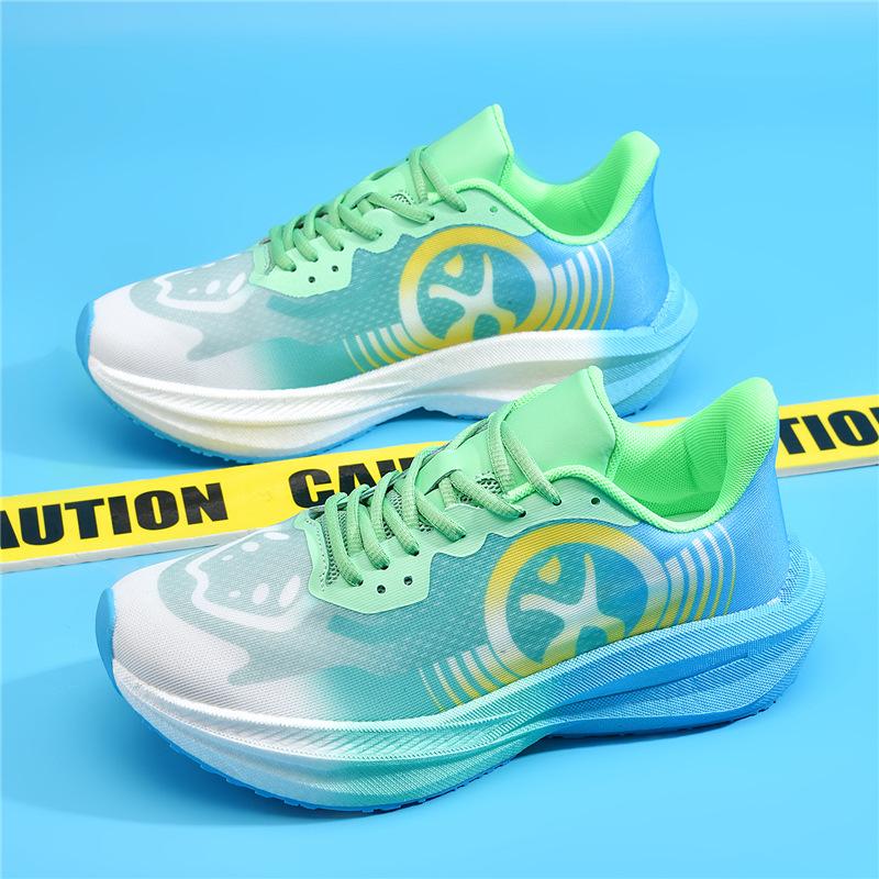 

New carbon board running shoes, youth running shoes, lightweight rebound long-distance running marathon sneakers, autumn breathable mesh 44