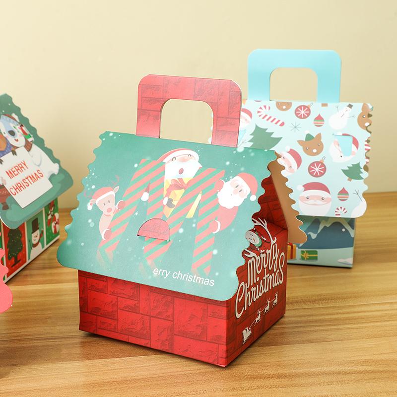 4 Stück Weihnachts Hausform Geschenkboxen Kraftpapier Süßigkeiten Kekse Geschenkverpackungsbox mit Henkel Weihnachtsbaum Anhänger Partyzubehör