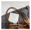 High-End Women's Large Capacity Textured Crossbody Drawstring Shoulder Bag for Casual Outdoor Use