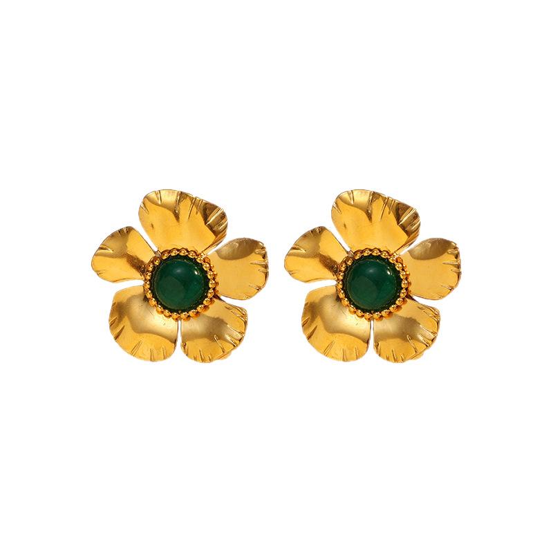 French mid-range light luxury high-end metallic style fashionable earrings, vintage irregular floral texture ear clips