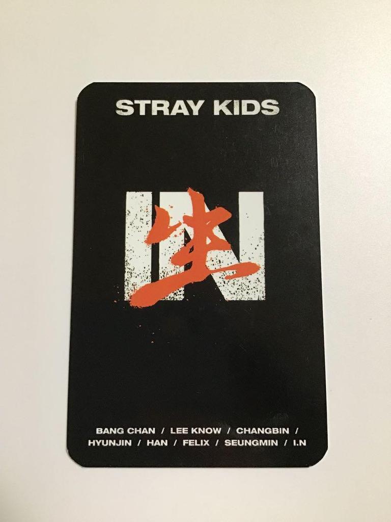 [USED] Stray Kids Hyunjin in Live Chinese Trading Card
