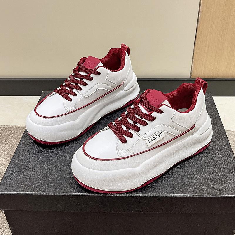 

Белые туфли на платформе, женские весенне-осенние спортивные туфли для отдыха, увеличивающие рост, новые универсальные кроссовки 40