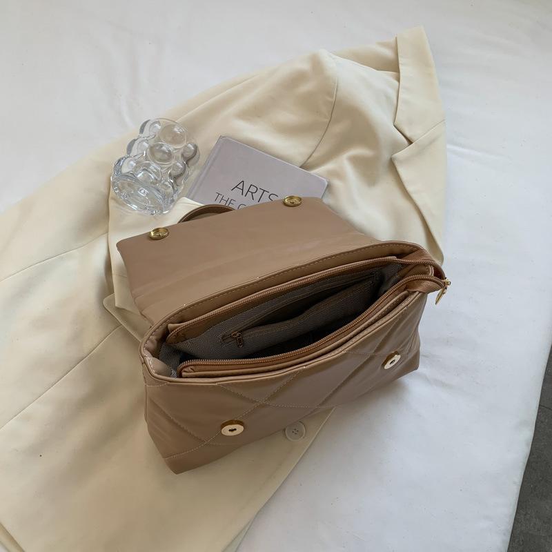 Women Rhombus Shoulder Bag Luxury Chains Design Messenger Handbag Flap Small Square Bag